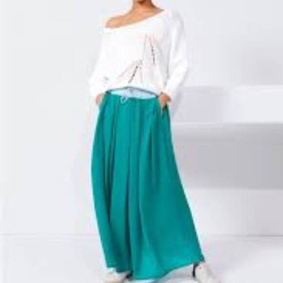 Cop.Copine Dresses & Skirts - Cop Copine Camarine Maxi Flowy Skirt in Emerald sz 36/S